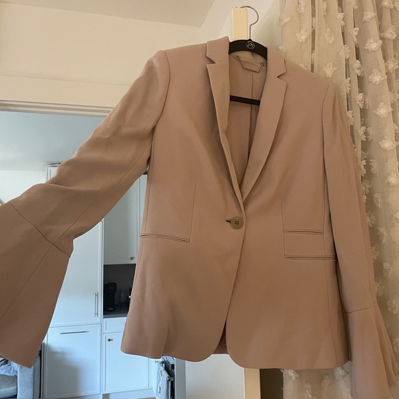 Elie Tahari Camel Color Blazer 